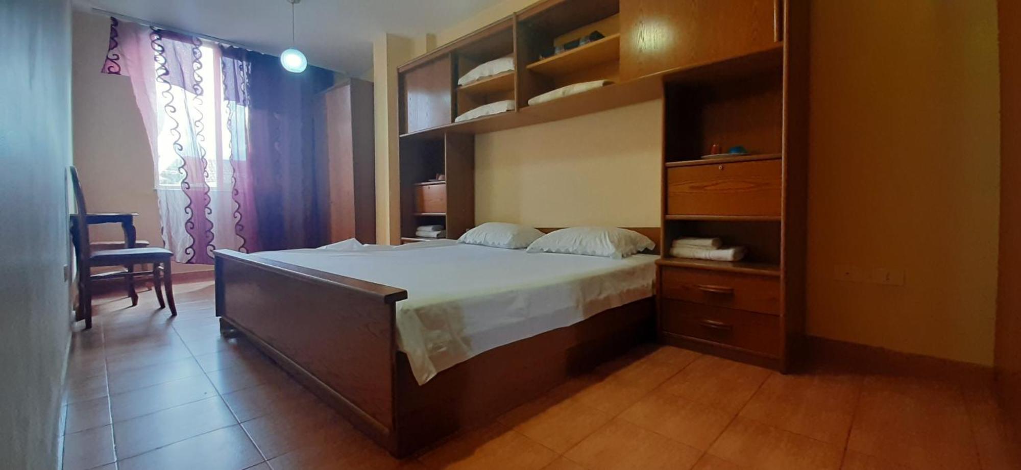 Enki'S Guesthouse ティラナ エクステリア 写真