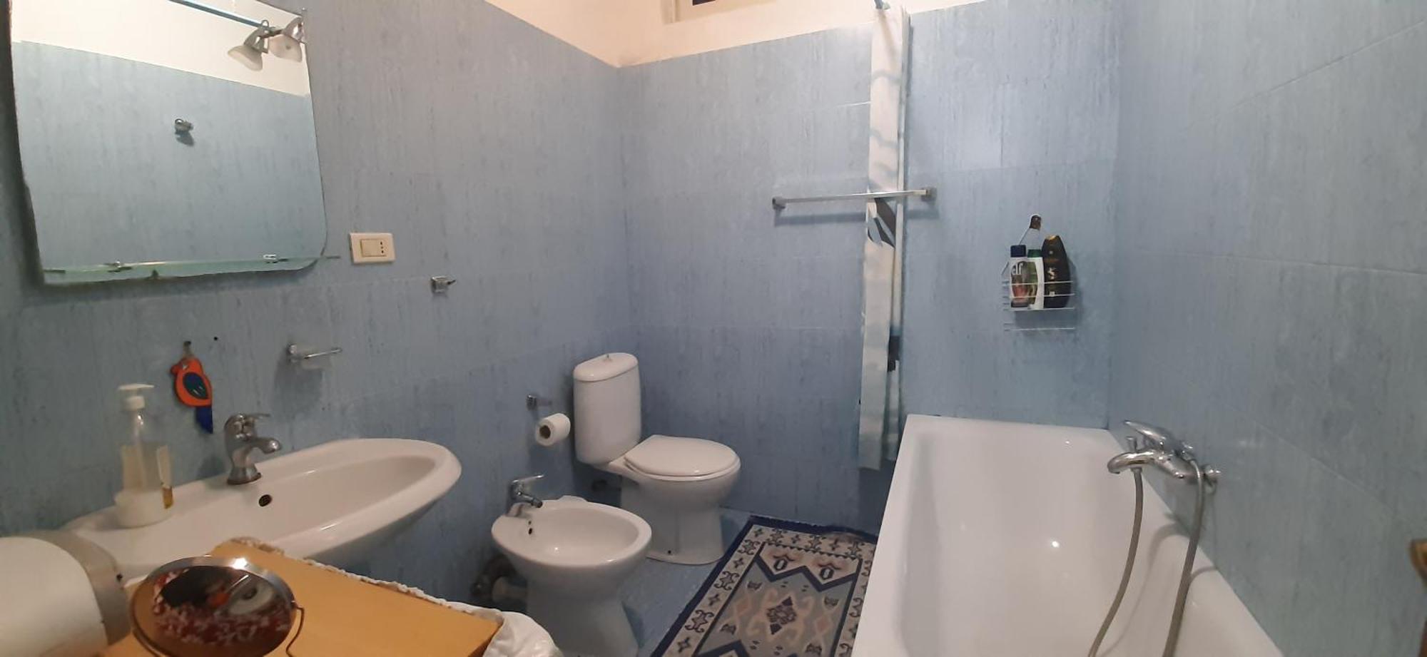 Enki'S Guesthouse ティラナ エクステリア 写真