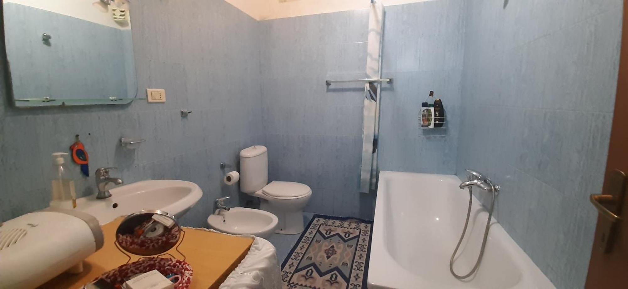 Enki'S Guesthouse ティラナ エクステリア 写真